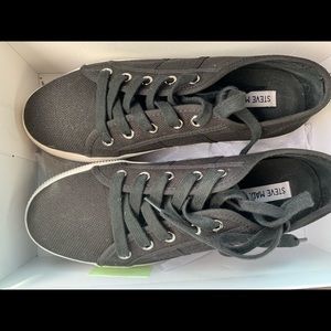 Steve Madden Emmi Platform Sneakers